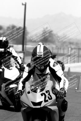 media/Mar-21-2022-Moto Forza (Mon) [[4127b7cc51]]/Around the Pits/